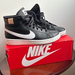 Nike Court Royale 2 Mid Black and White High-Top Sneakers Women’s sz 8.5